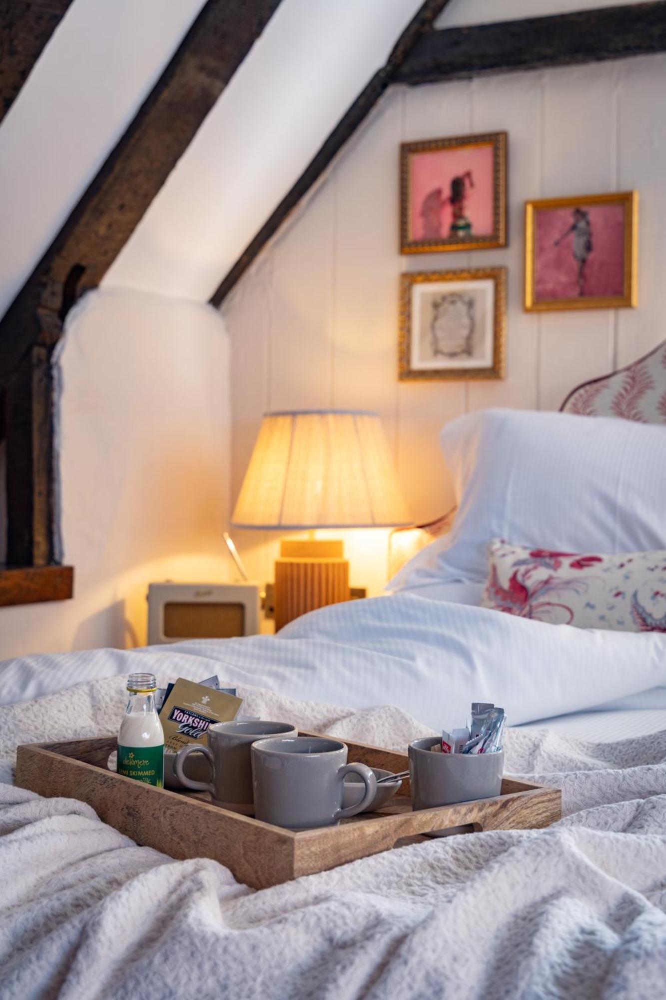 The White Hart - A Heartwood Inn ลูอิส ภายนอก รูปภาพ