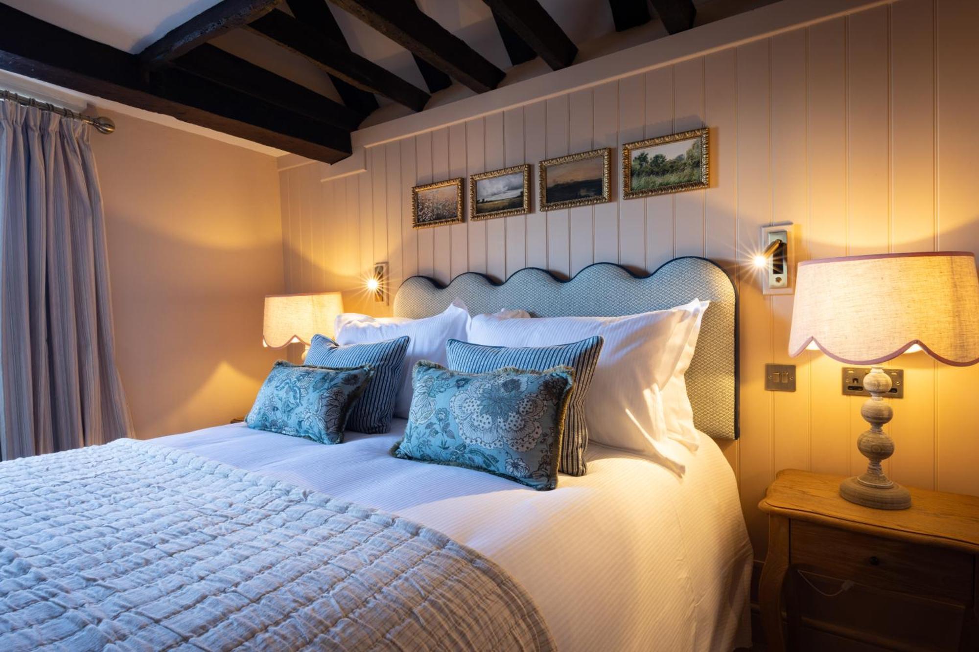 The White Hart - A Heartwood Inn ลูอิส ภายนอก รูปภาพ
