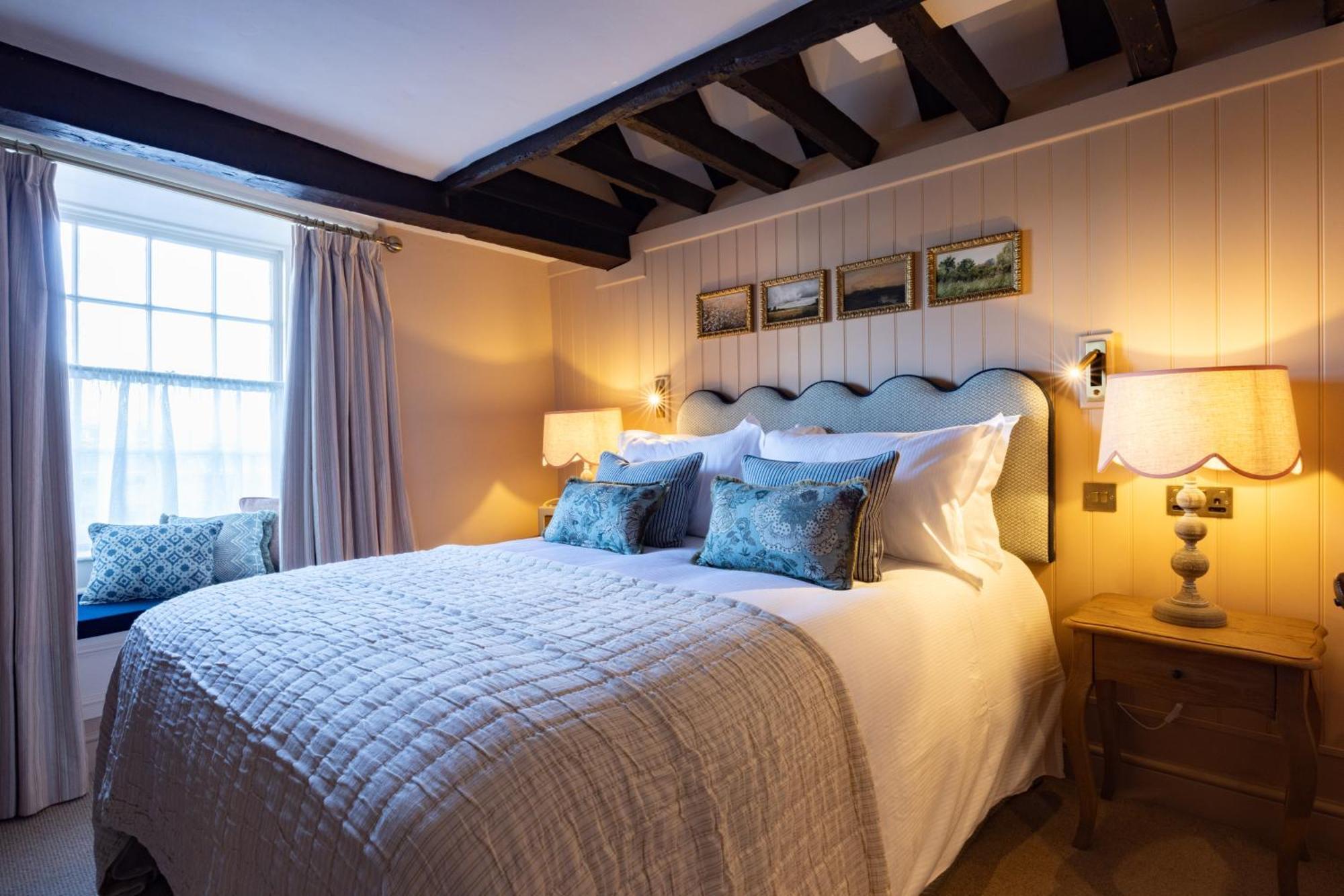The White Hart - A Heartwood Inn ลูอิส ภายนอก รูปภาพ