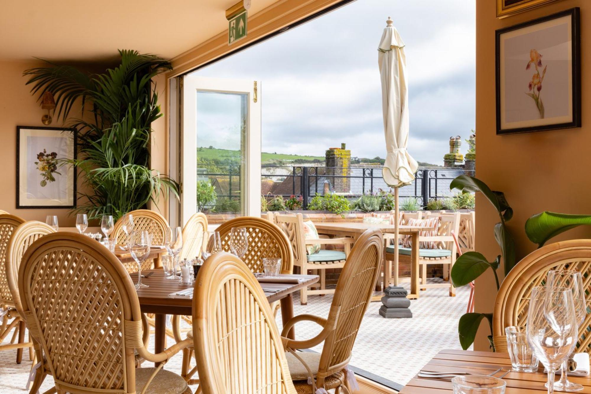 The White Hart - A Heartwood Inn ลูอิส ภายนอก รูปภาพ